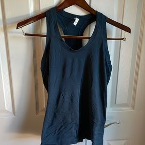 Athleta tank